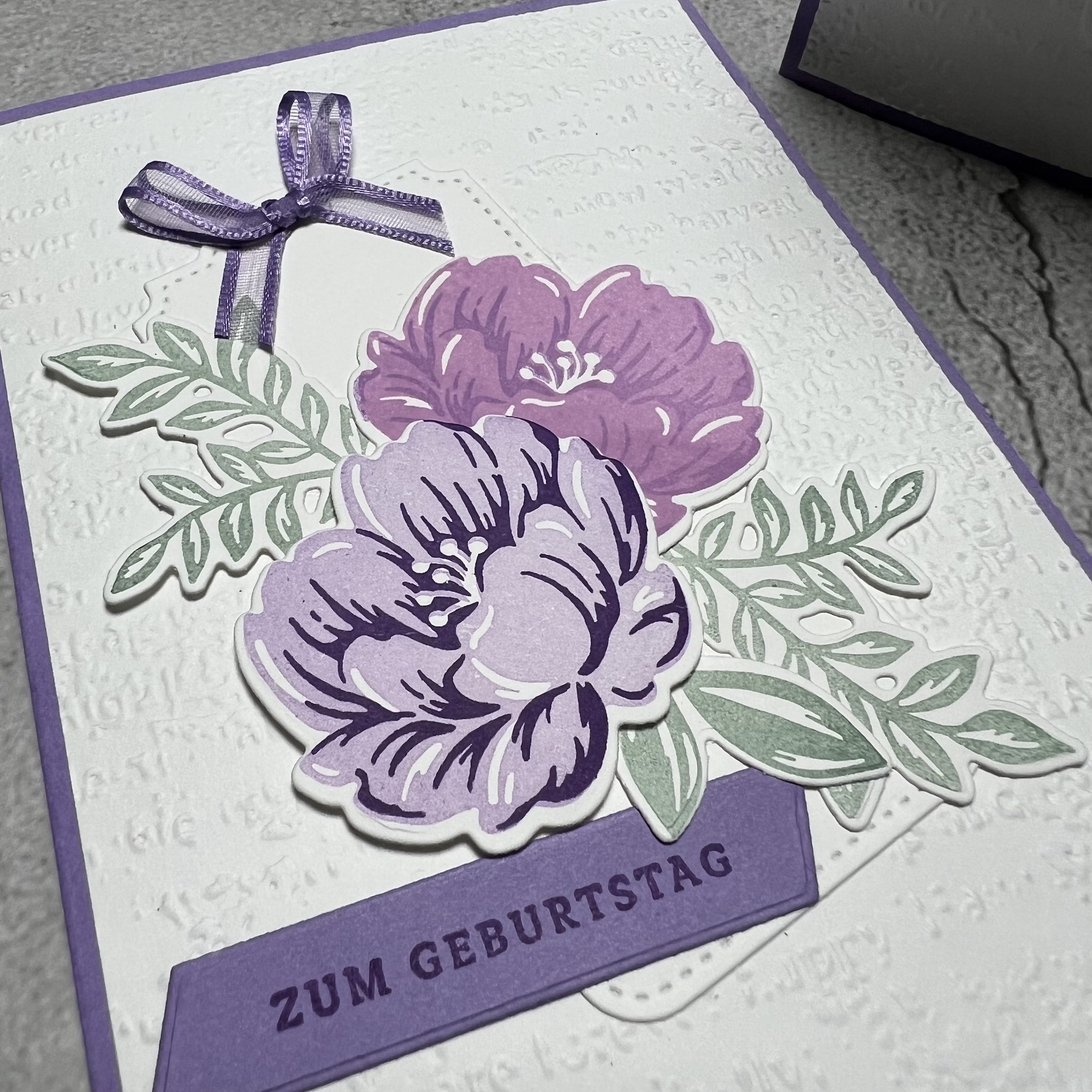 29.12. Two Tone Flora 5.jpeg